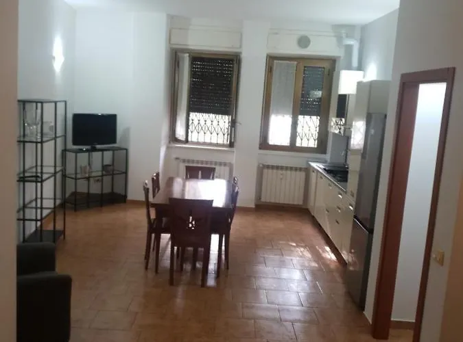 Maffucci 24 Bilocale Molto Spazioso E Moderno Apartment *