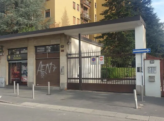 Apartment Maffucci 24 Bilocale Molto Spazioso E Moderno Mailand